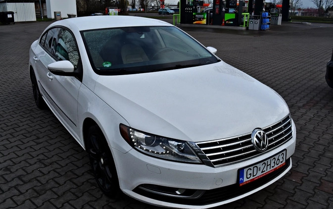 Volkswagen CC cena 39500 przebieg: 266000, rok produkcji 2013 z Żychlin małe 232